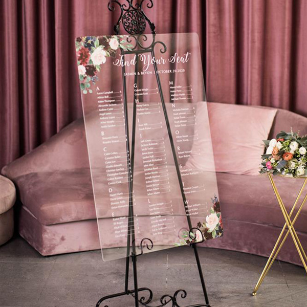 Tableau de bienvenue Mariage Plexiglass Couronne de fleurs roses