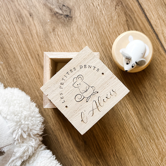 Boîte à dents en bois gravée au laser avec nom, boîte à dents  personnalisée, porte-fée